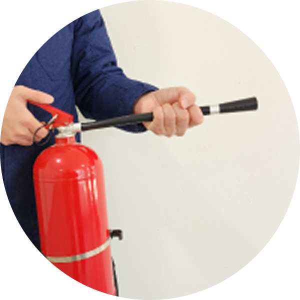 소화기 화재 방향 조준