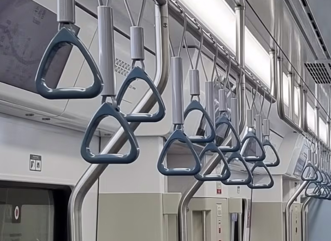 높낮이가 다른 핸드스트랩